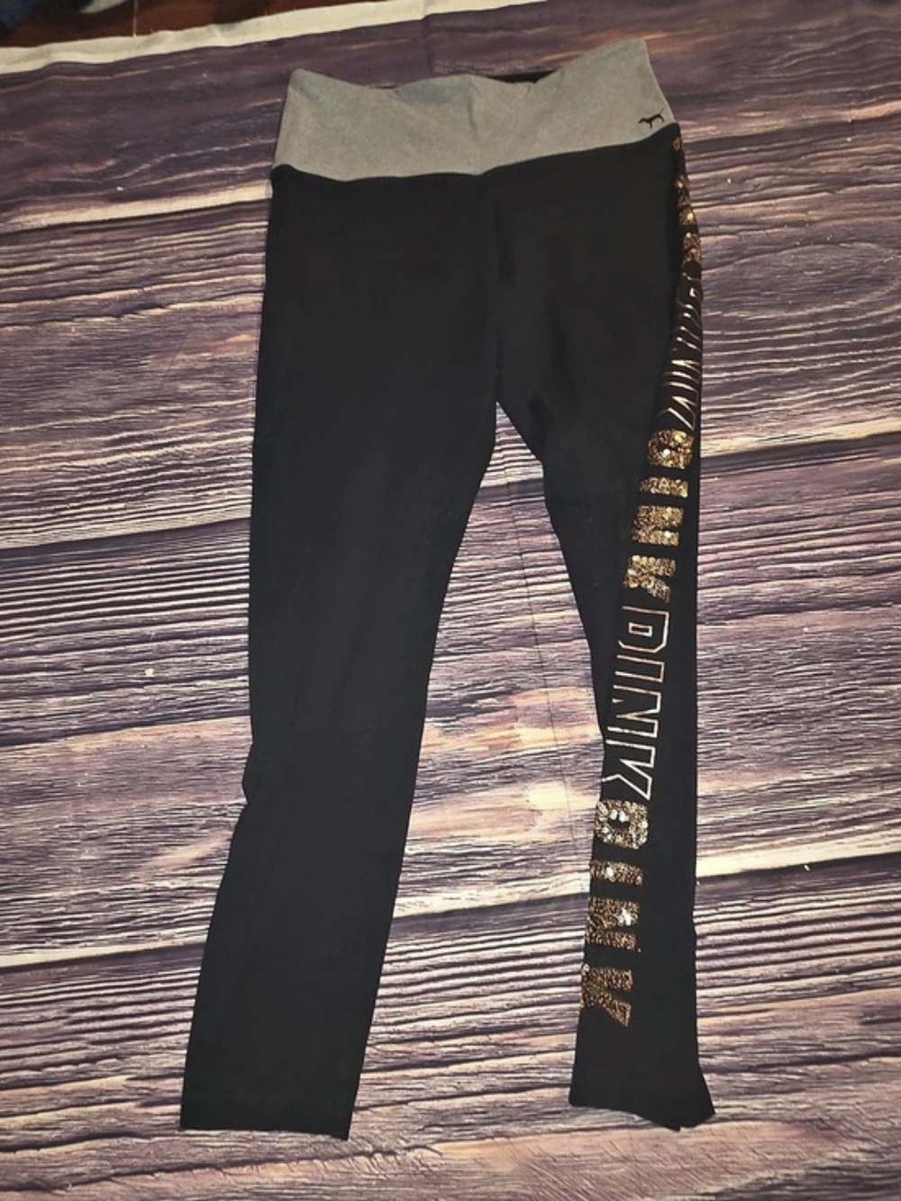 PINK Logo Leggings in Black & Gray Like New